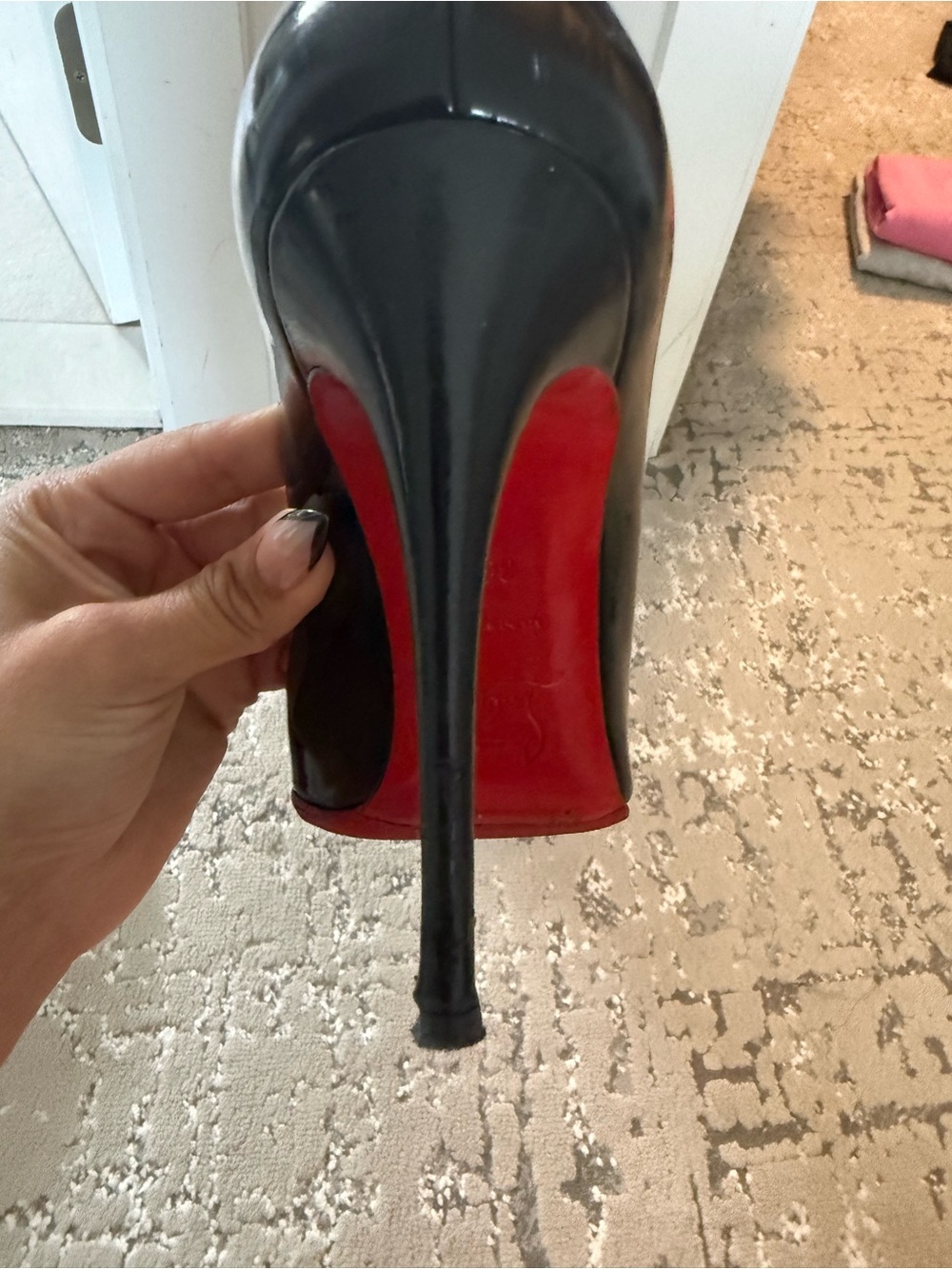 Christian Louboutin Black Patent Pointed Pumps with Red Soles - Picture 4 of 5